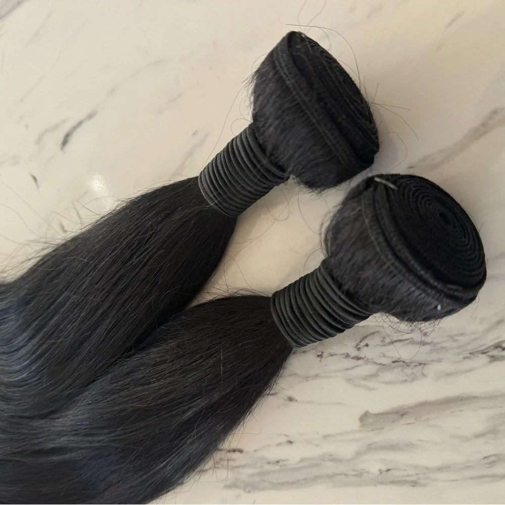 20” Black Human Hair Blend Weft Extensions – Soft Straight Bundles